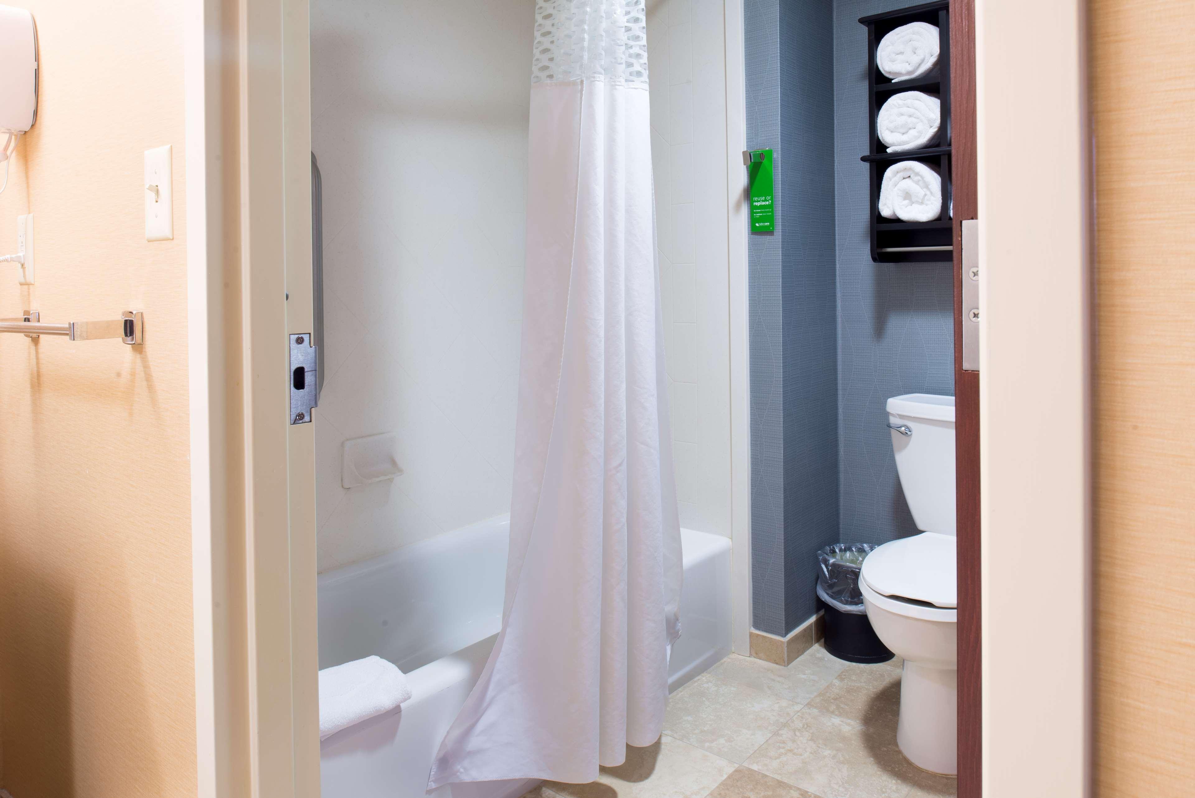 Hampton Inn & Suites Вайнленд Екстериор снимка